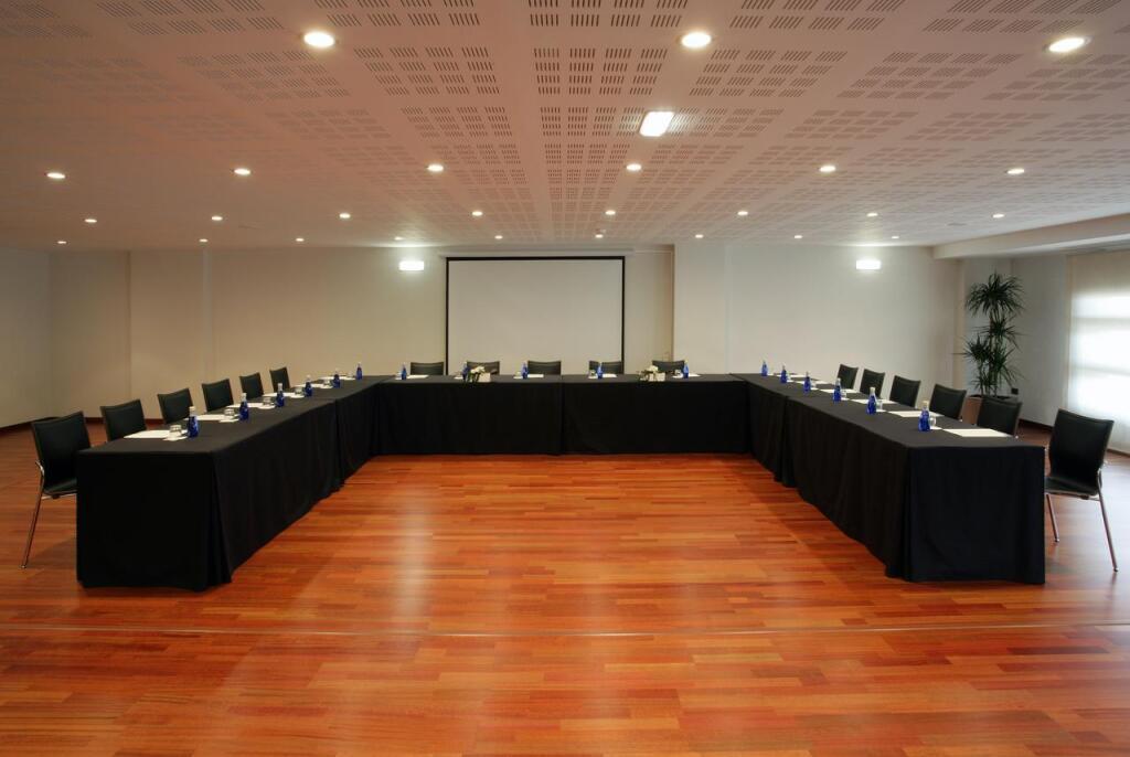 hotel image 16