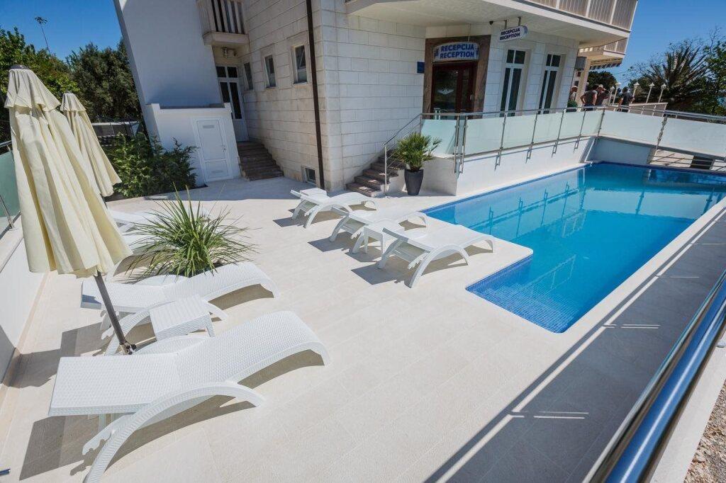 hotel image 13