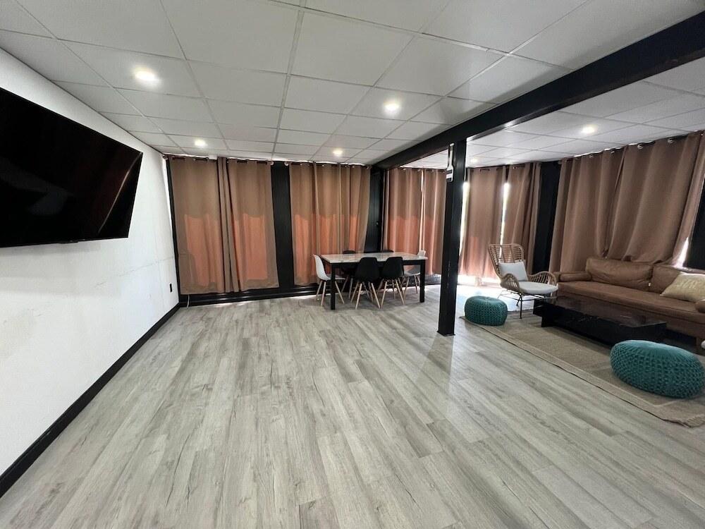 hotel image 11