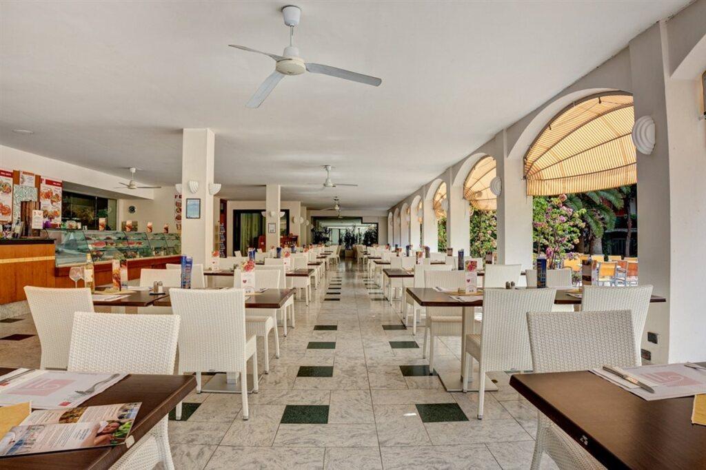 hotel image 16