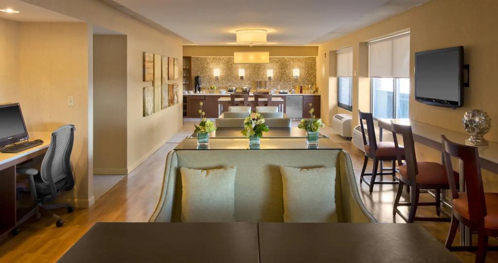 hotel image 22