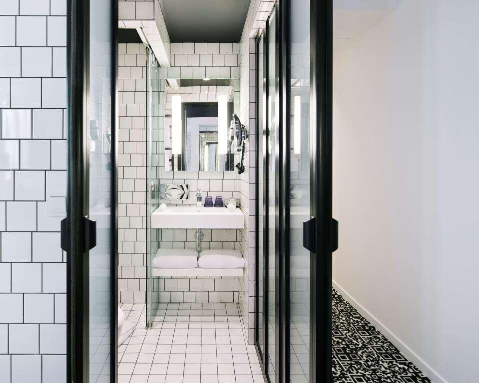 hotel image 16