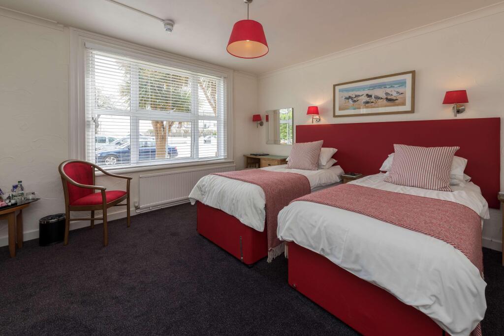 hotel image 13