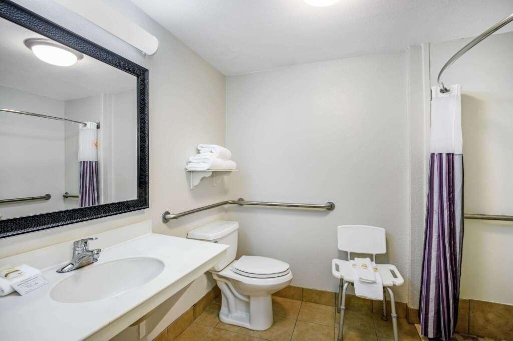 hotel image 10