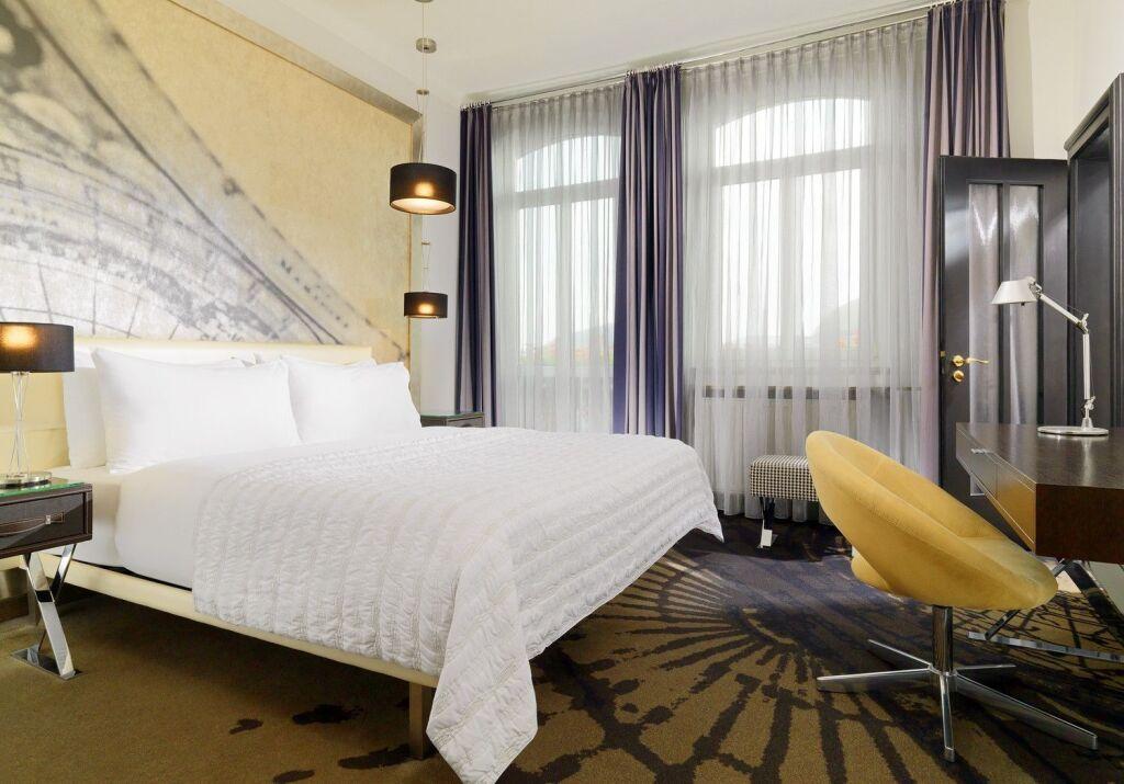 hotel image 37