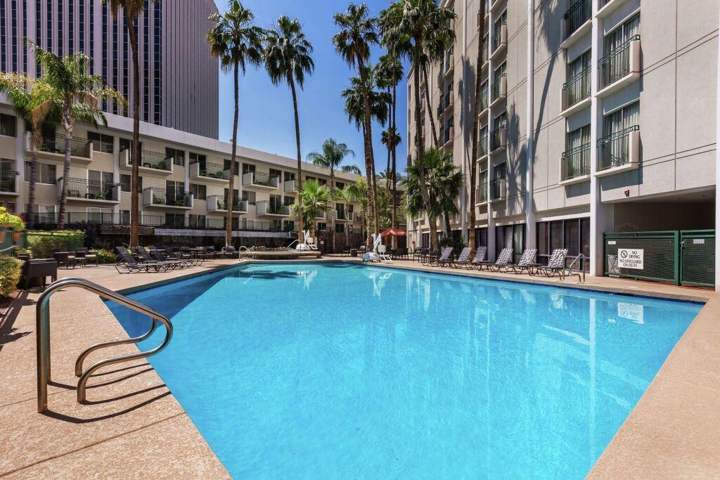 hotel image 16