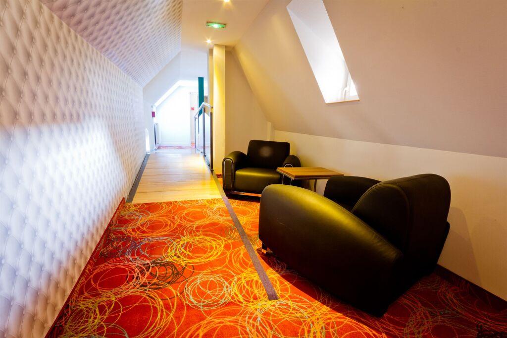 hotel image 12