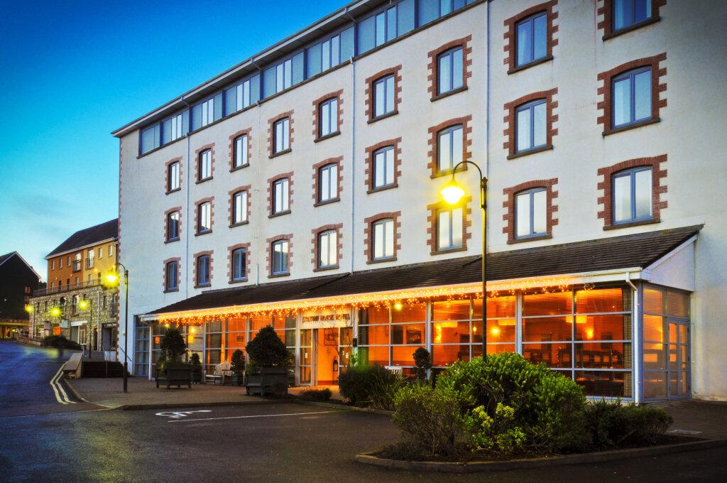 hotel image 9