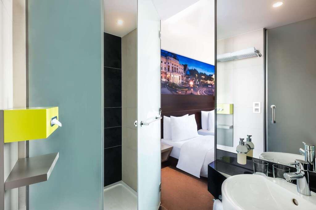 hotel image 12