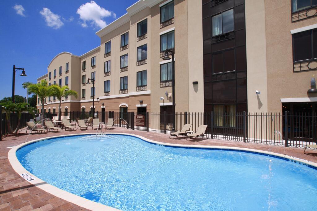 hotel image 13