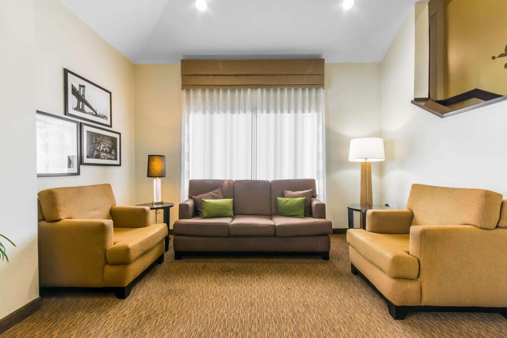 hotel image 13