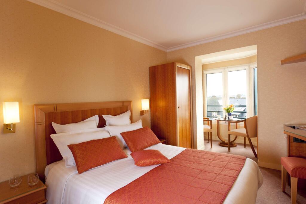 hotel image 13