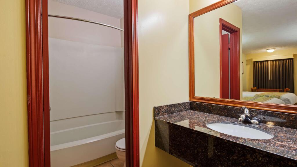 hotel image 12