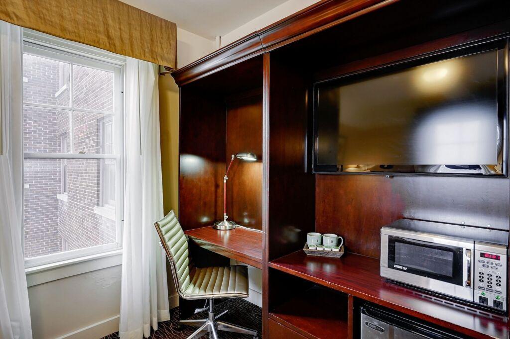 hotel image 32