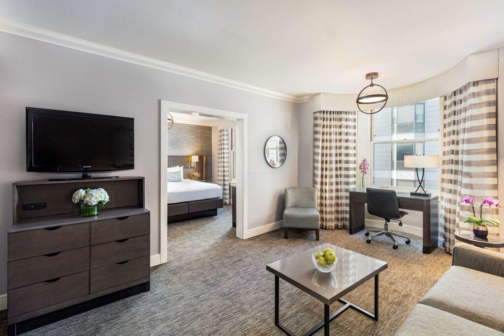 hotel image 12