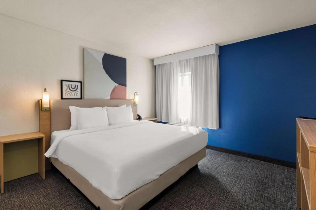 hotel image 8