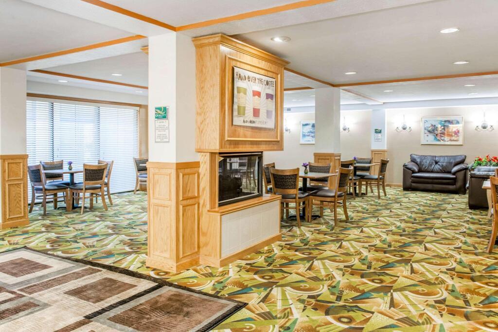 hotel image 10