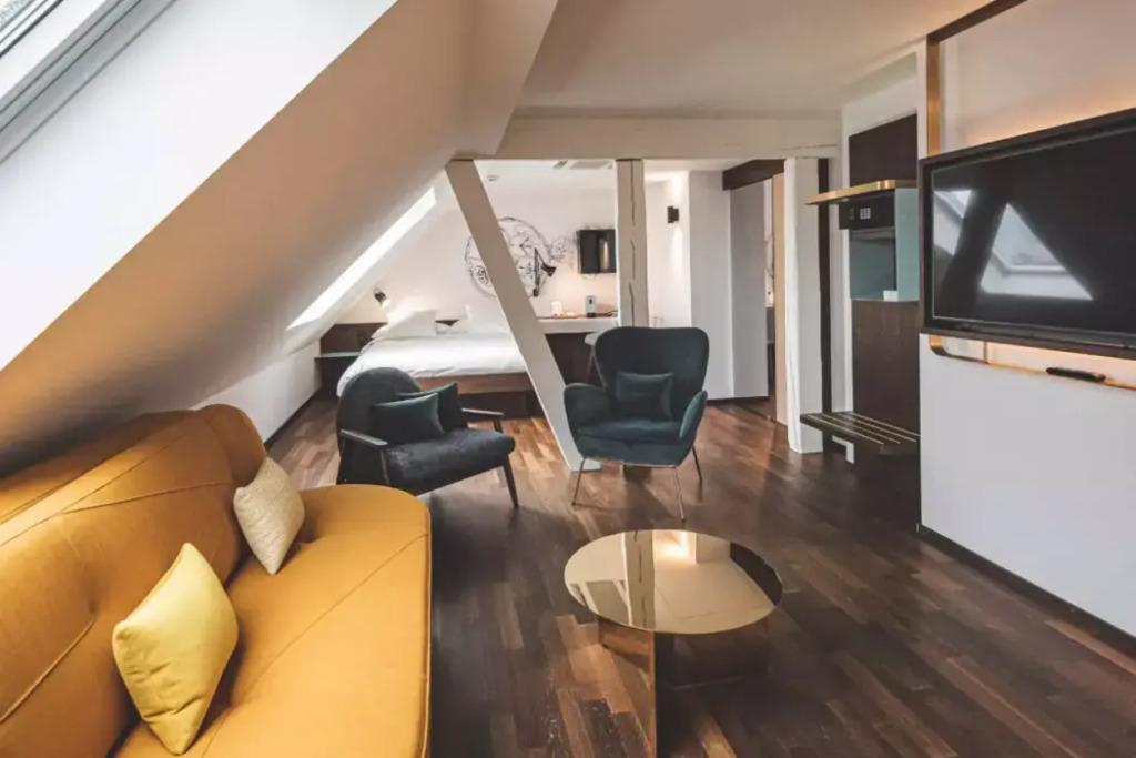 hotel image 12