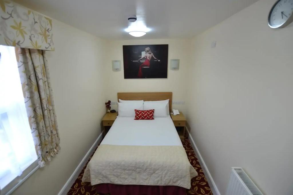 hotel image 12