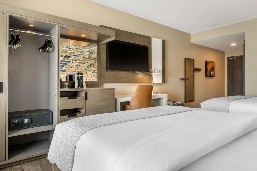 hotel image 42