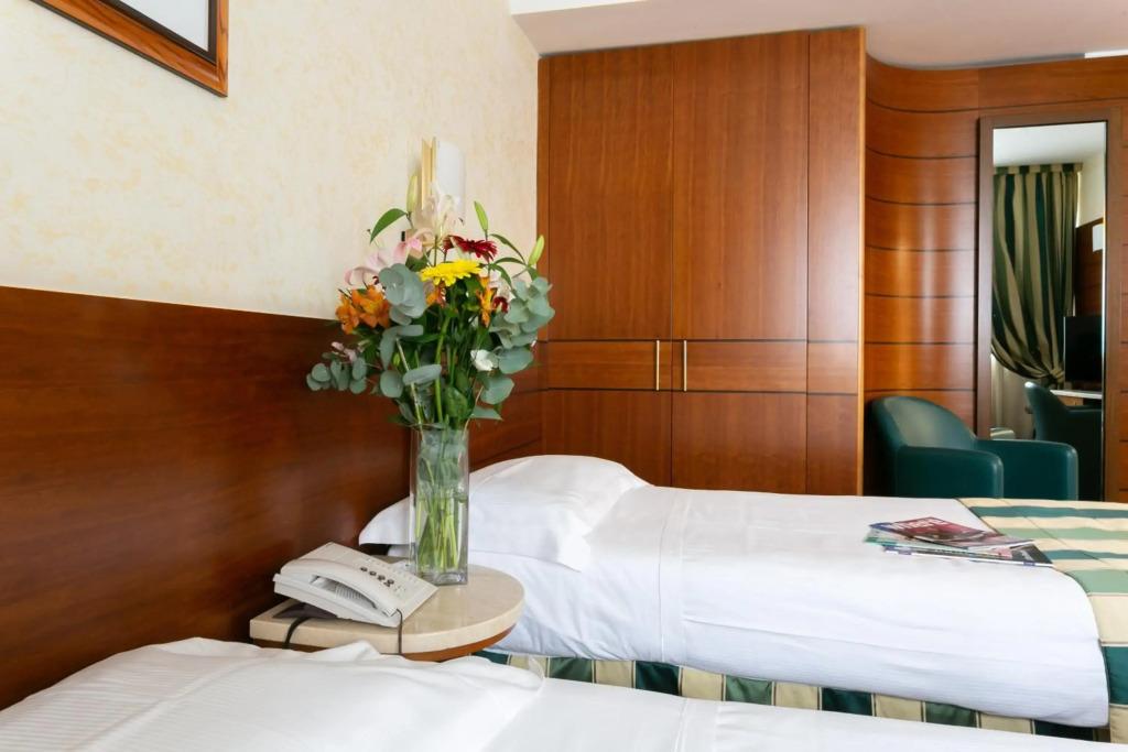 hotel image 12