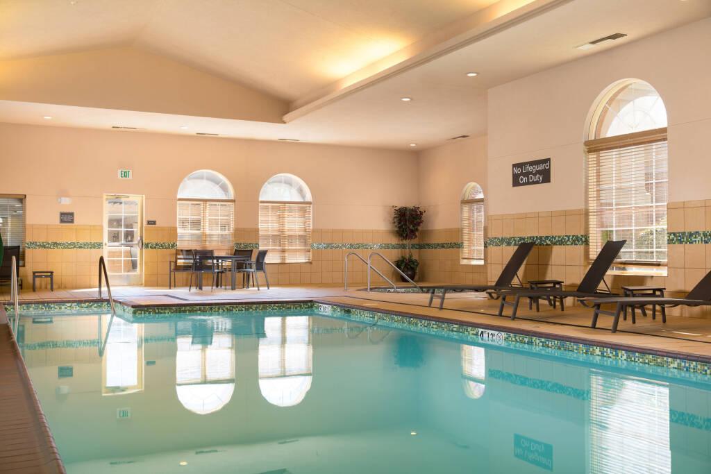 hotel image 16