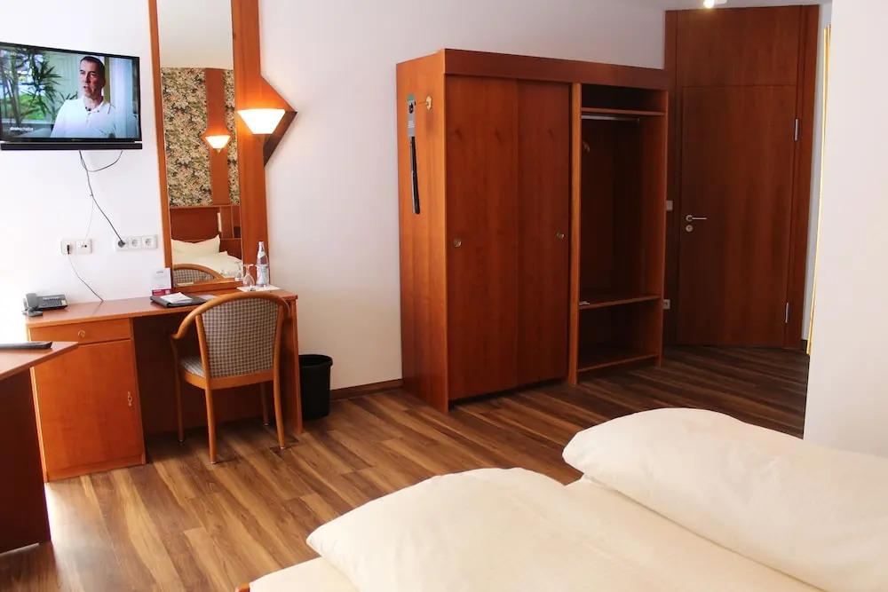 hotel image 8
