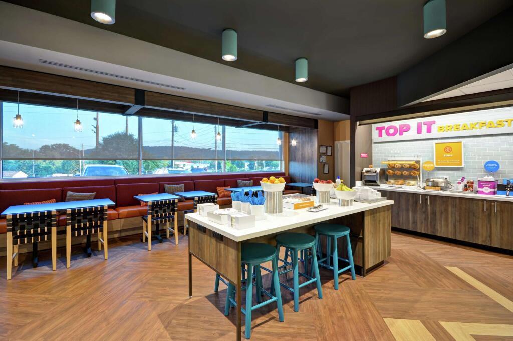 hotel image 9