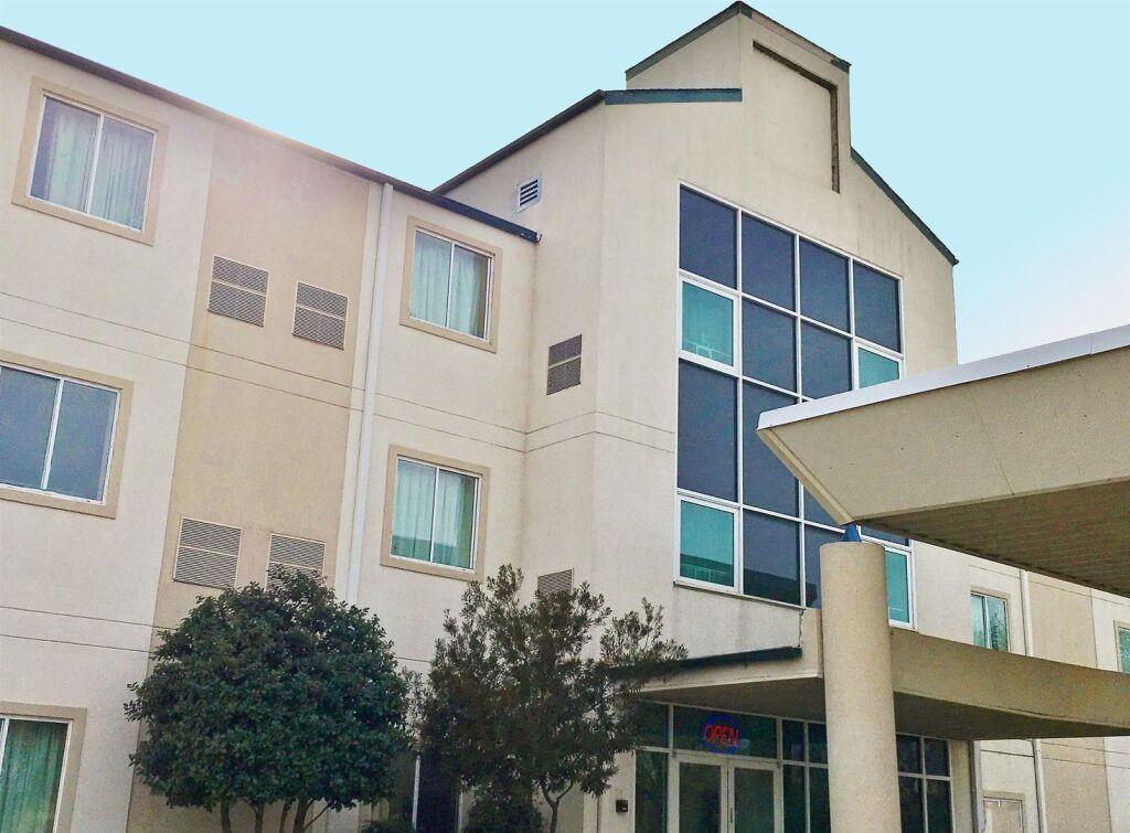 hotel
