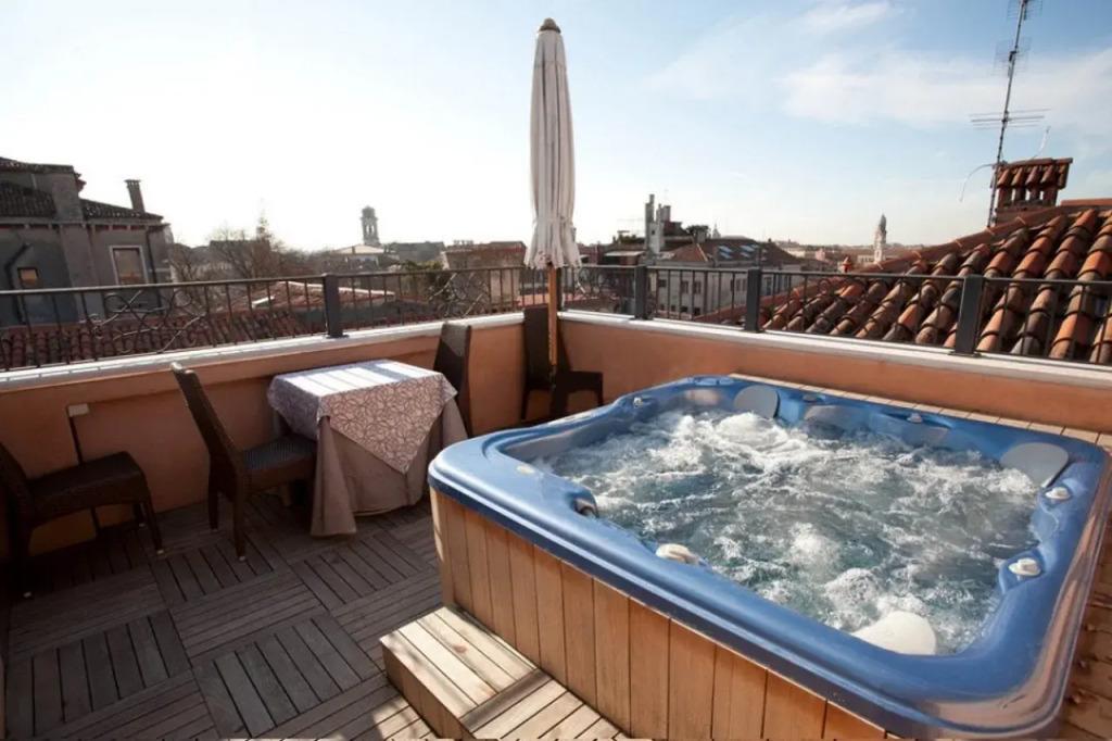 hotel image 7