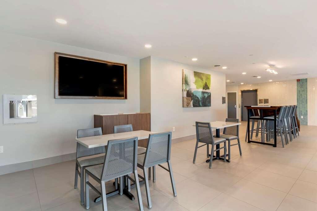 hotel image 7