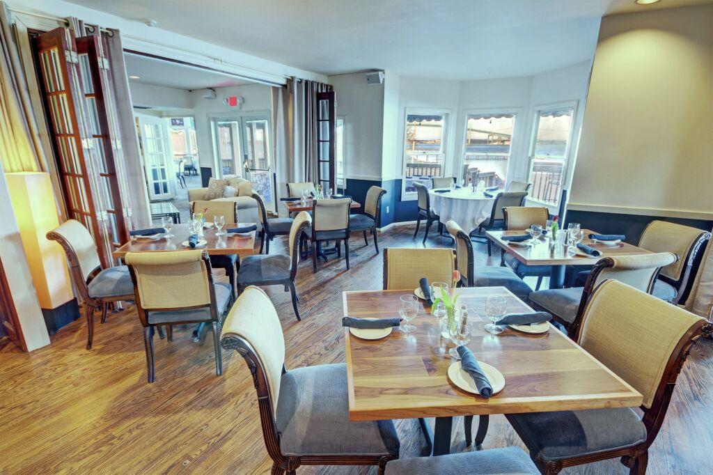 hotel image 36