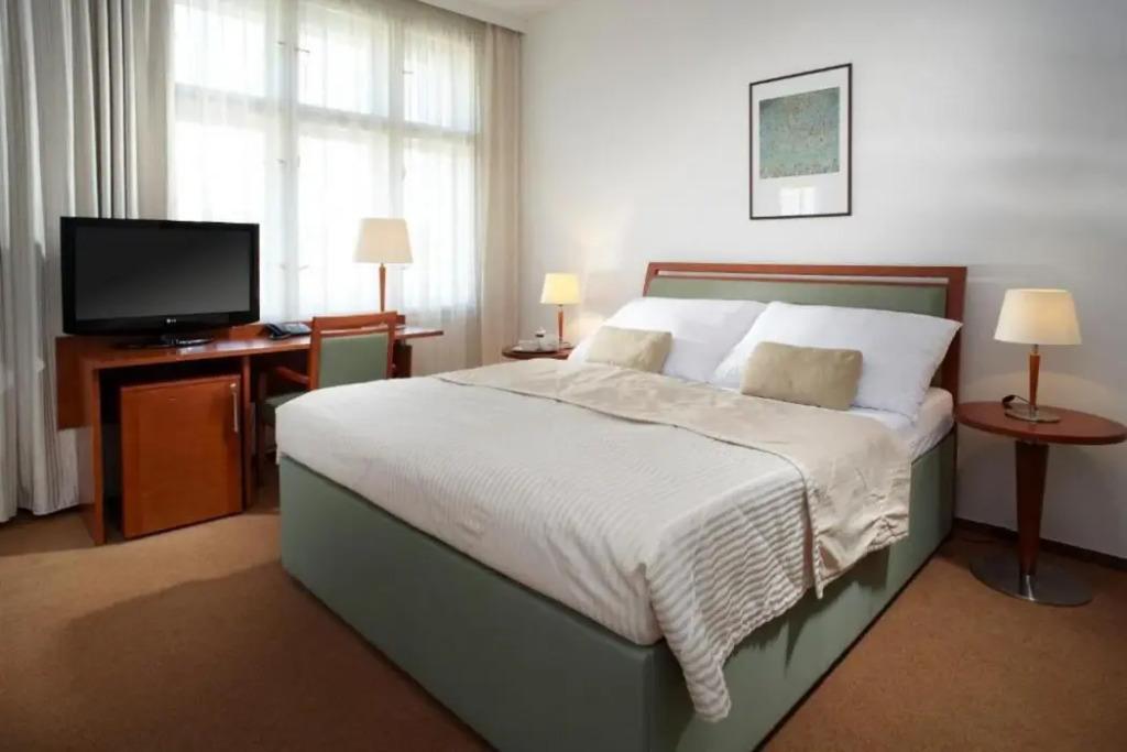 hotel image 32