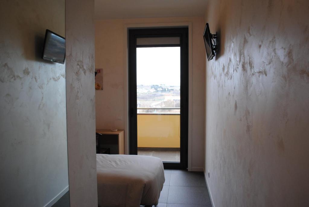 hotel image 16
