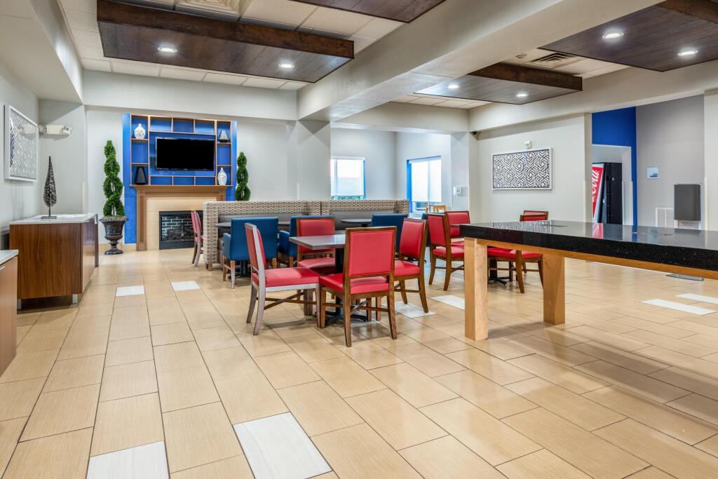 hotel image 18