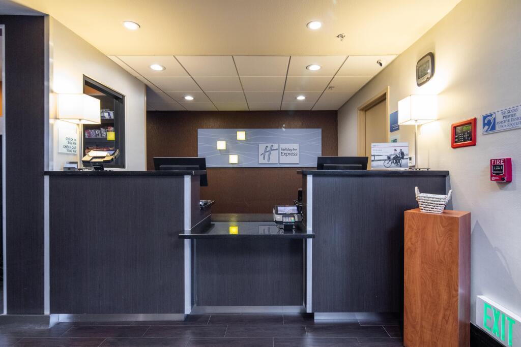 hotel image 5