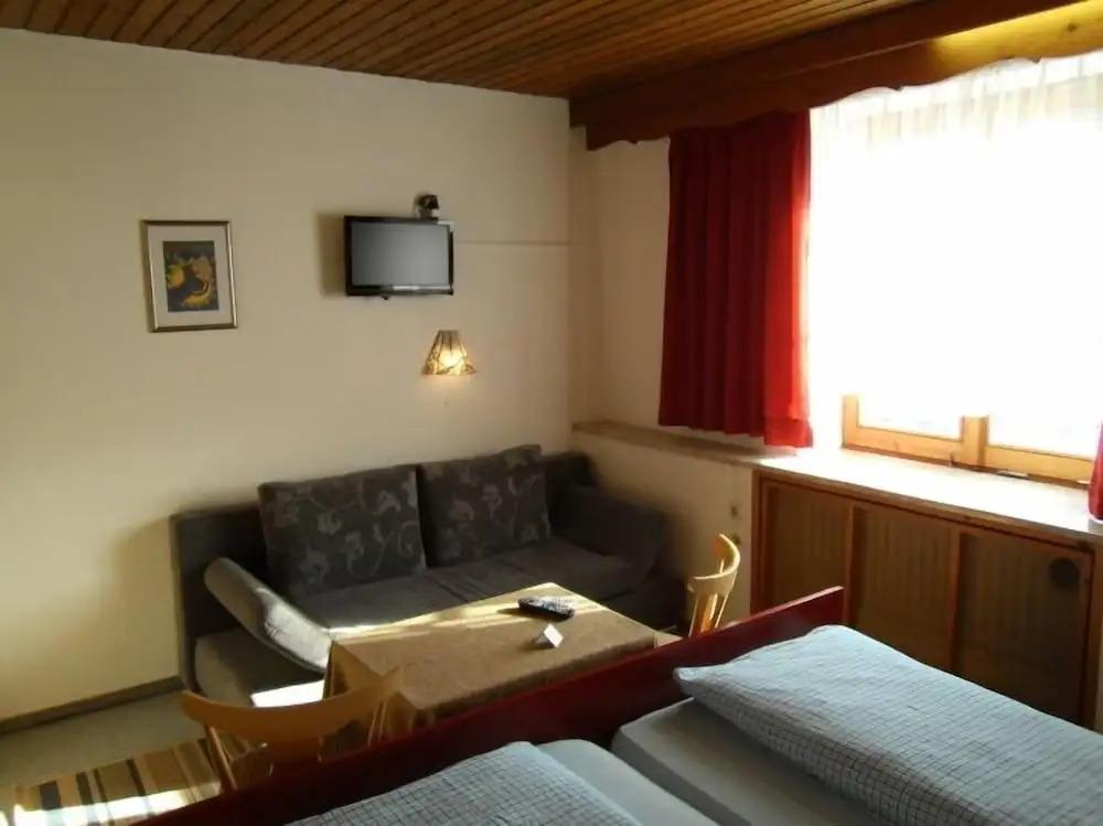 hotel image 11