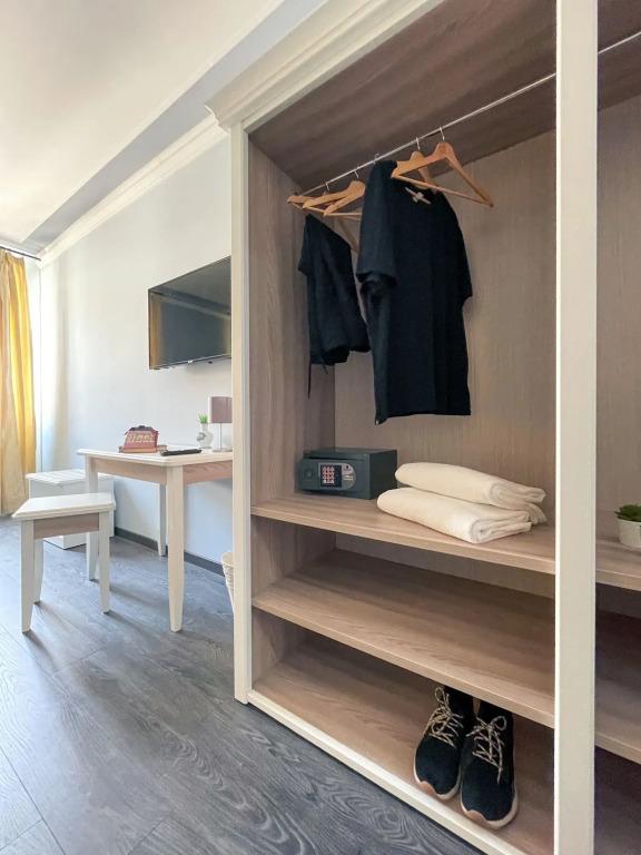 hotel image 13