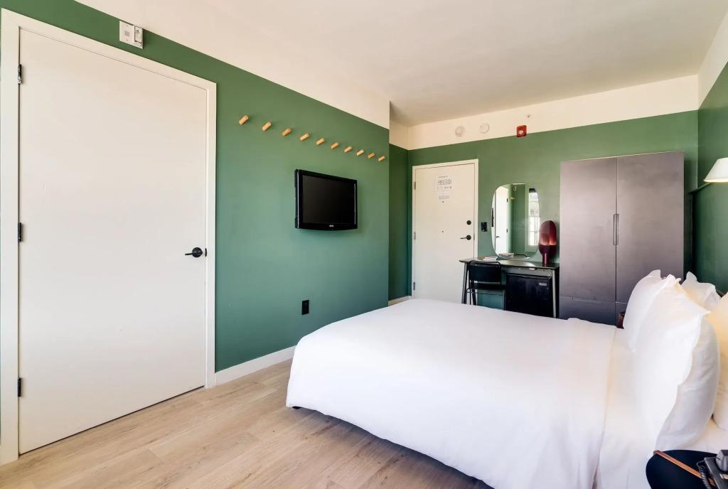 hotel image 48