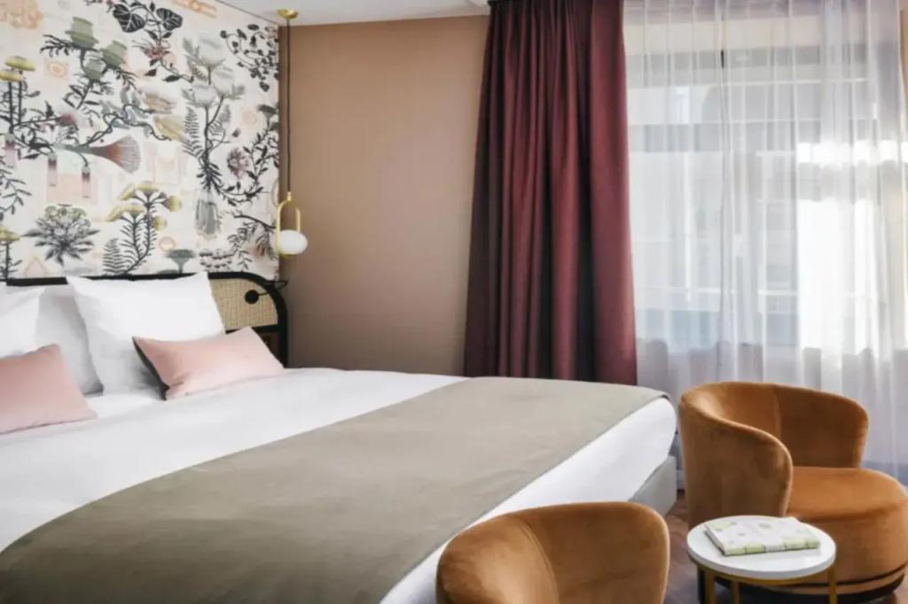 hotel image 11
