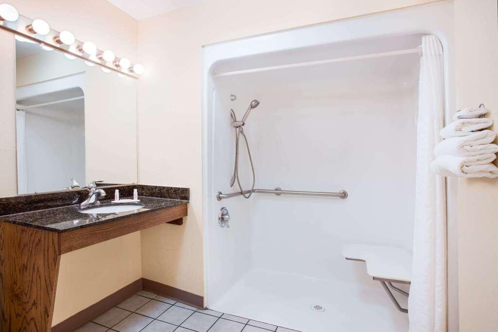 hotel image 10