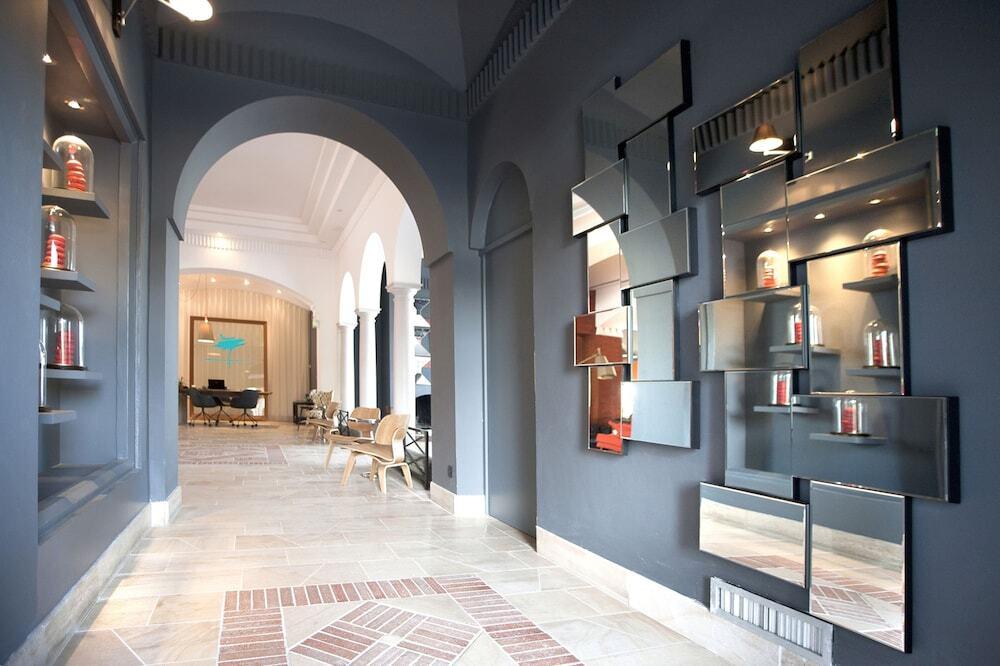 hotel image 11