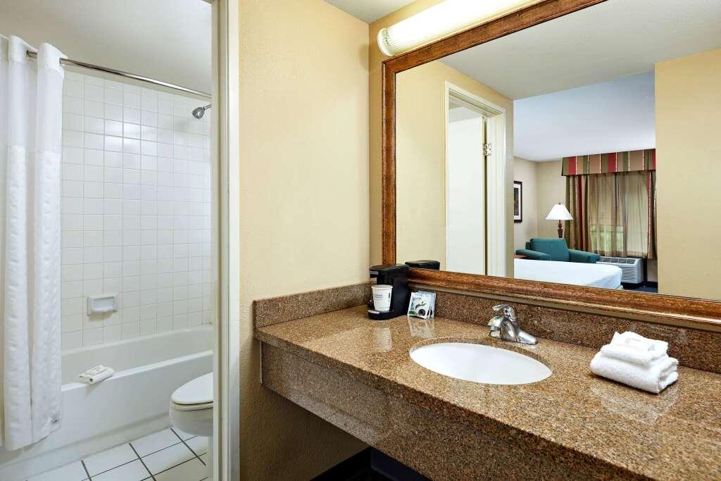 hotel image 12