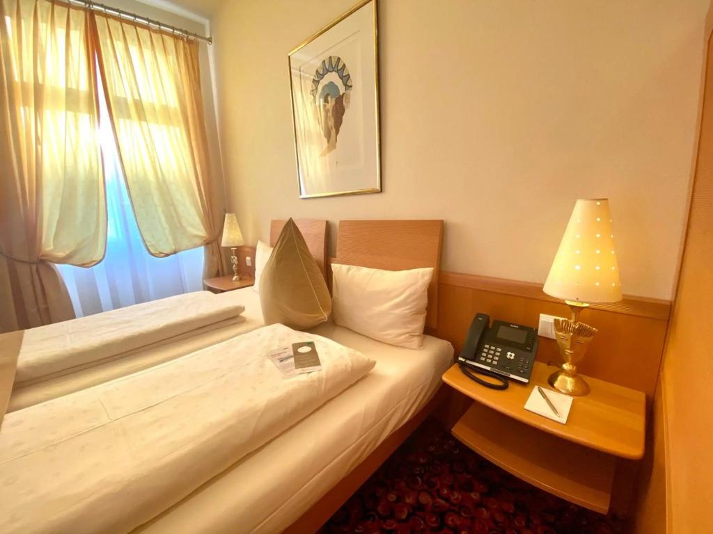hotel image 16