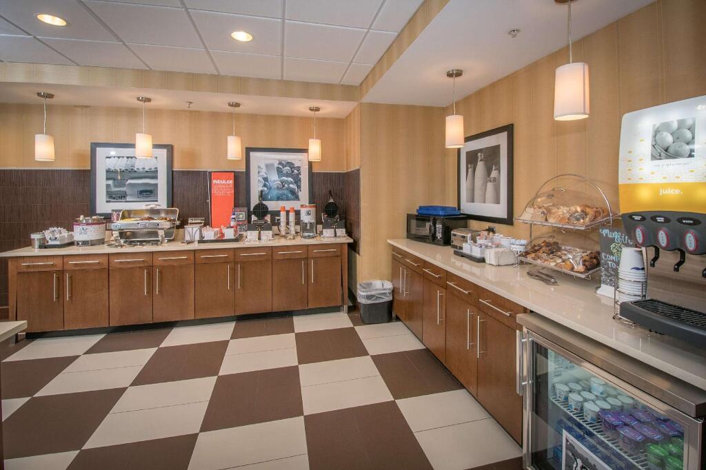 hotel image 16