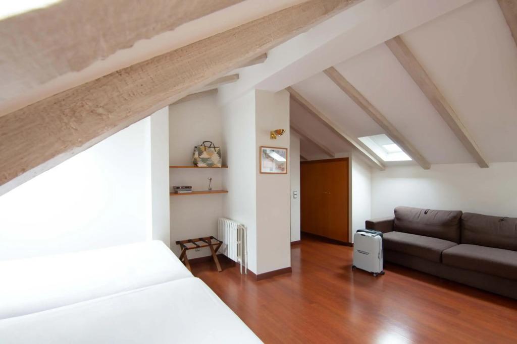 hotel image 39