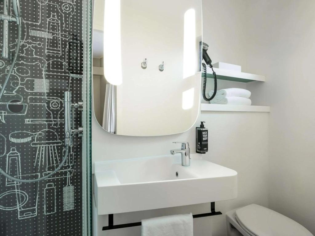 hotel image 11