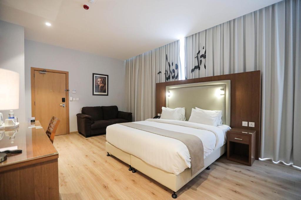hotel image 16