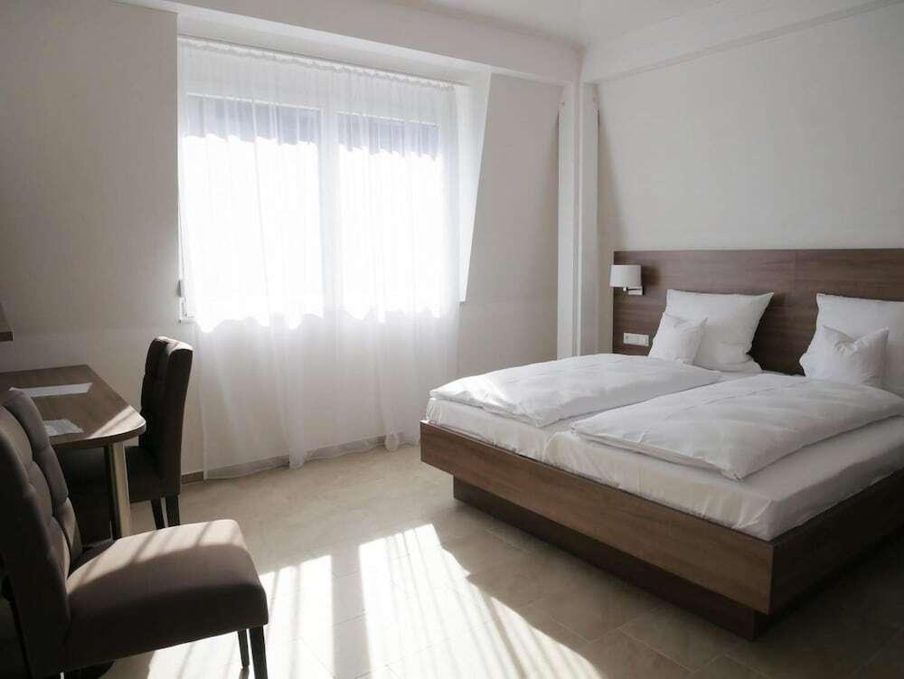 hotel image 16