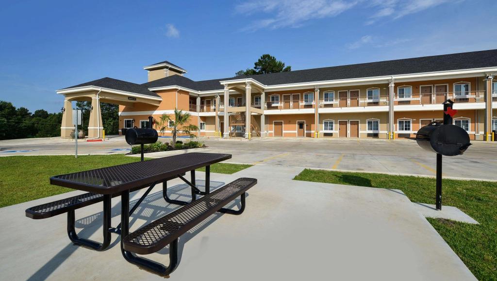 hotel image 13